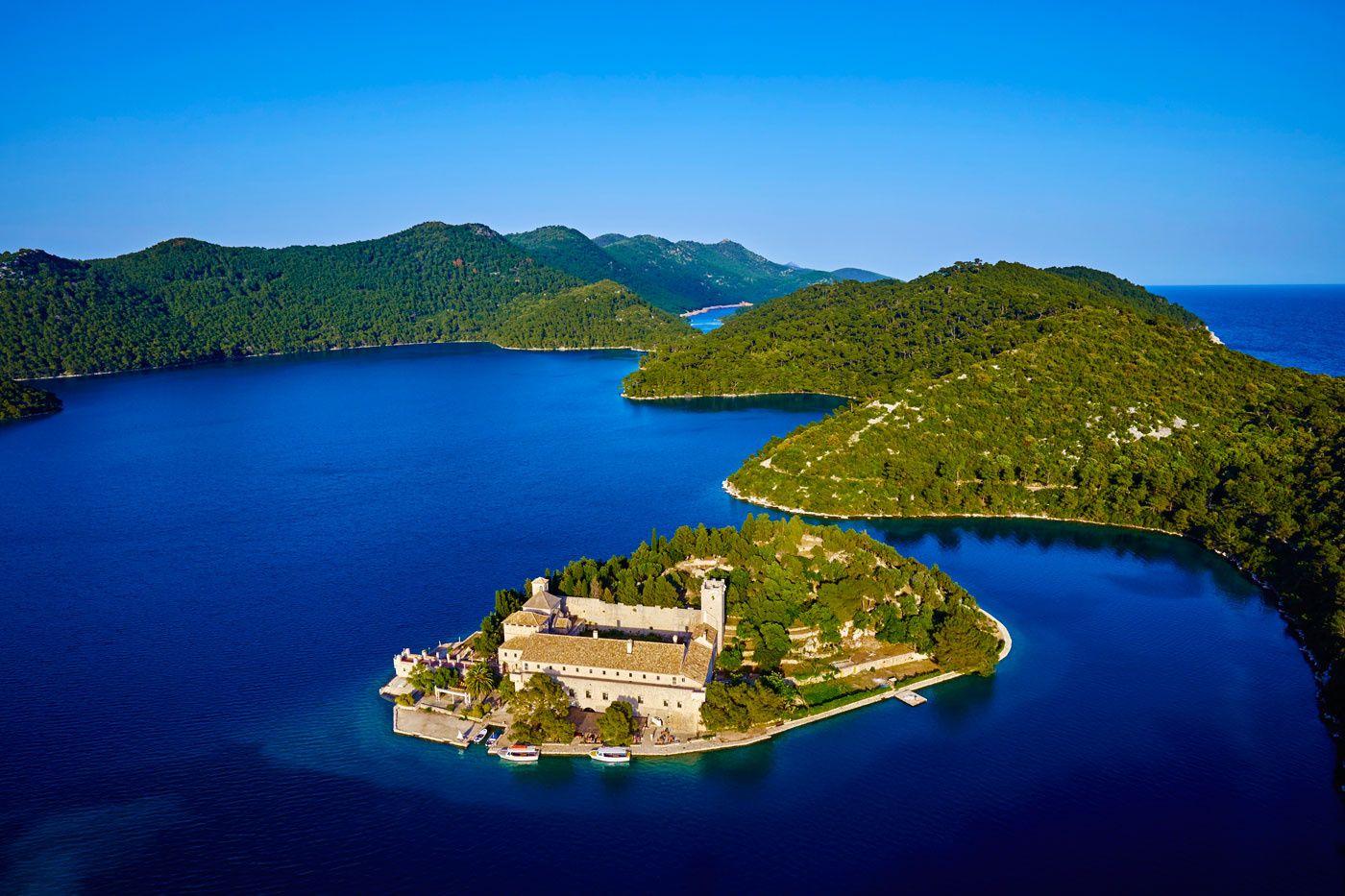 MLJET CROACIA CRUCEROS CROACIA CRUISES CROATIA CRUISES ISLAS DALMATAS MLJET VELIKO JEZERO #Mljet #VelikoJezero #Croatia #Croacia